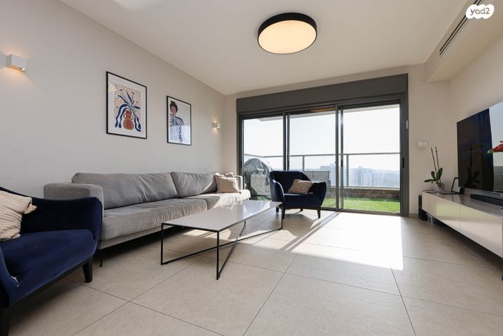 חיים הרצוג 35