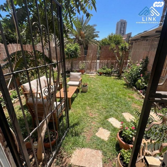 הרב ברזני סלומון 