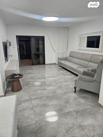 דירת גן, שטיינברג 12, שכונה ו', באר שבע