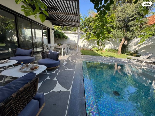 בית פרטי/ קוטג', הרצליה