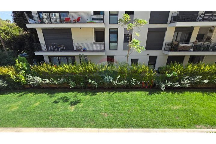 דירה, בארט 7, נווה אביבים, תל אביב יפו