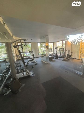 דירה, יגאל ידין, קרית אילון, חולון