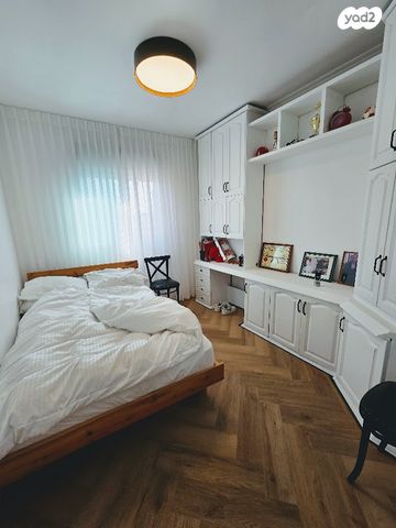 גג/ פנטהאוז, יצחק כושי עפגין 3, רח' הנשיא צפון, חדרה