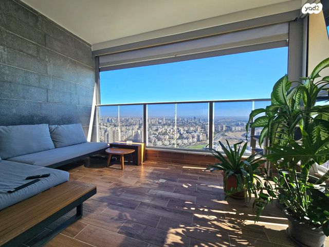 יוסף בורג 90