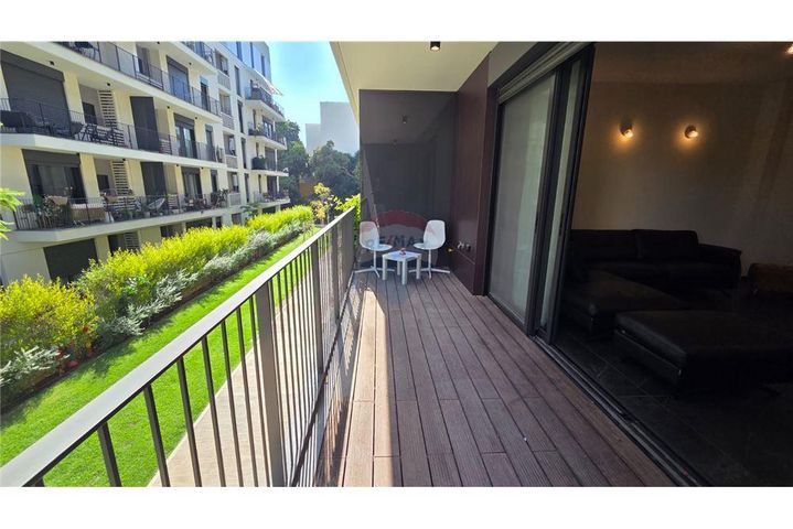 דירה, בארט 7, נווה אביבים, תל אביב יפו