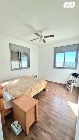 דירה, נחל פרת, אחוזת דניה, חדרה