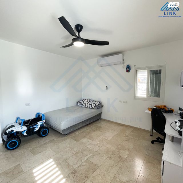 דירה, הרב זרביב 9, טירת כרמל