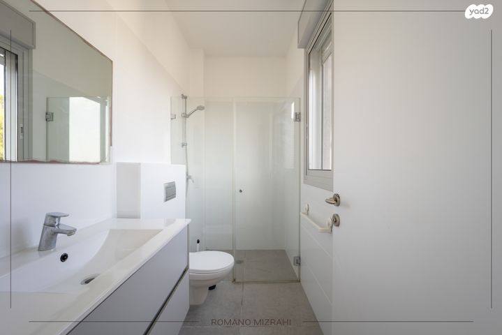 דירה, ההגנה, גבעת הרמבם, גבעתיים