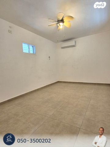 דירה, דוד רזיאל, דוד רזיאל, קרית שמונה