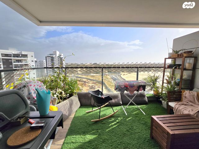 דירה, משה רינת, קרית רבין, חולון