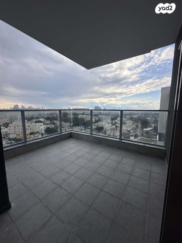 גג/ פנטהאוז, קרית שלום, תל אביב יפו