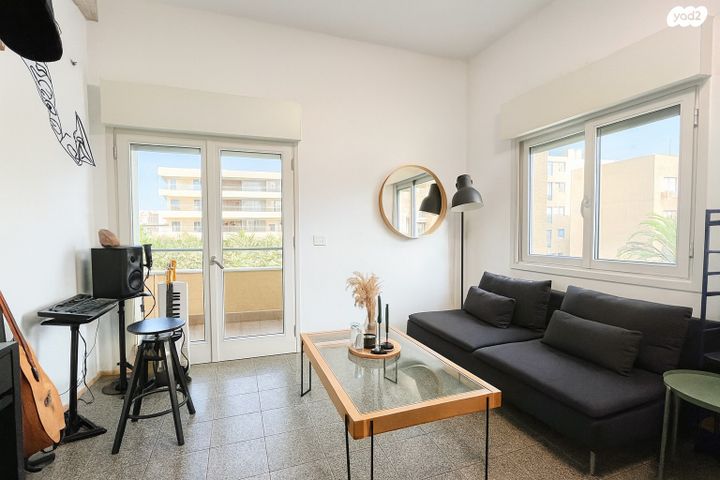 מקווה ישראל 23