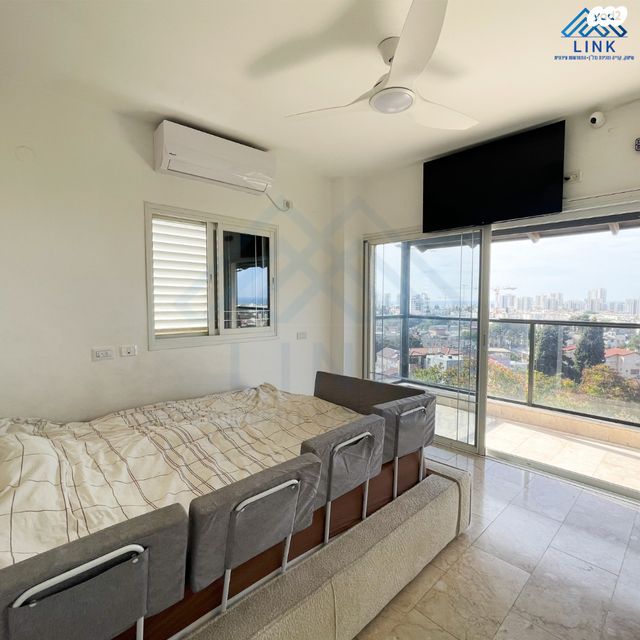 דירה, הרב זרביב 9, טירת כרמל