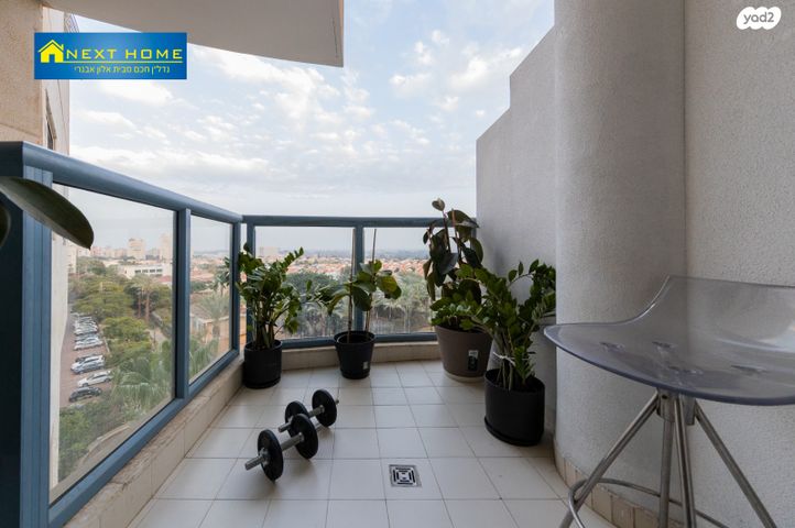 דירה, מרדכי גור 11, רמת פולג, נתניה