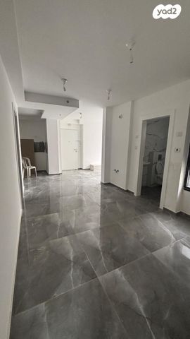 דירת גן, מבוא הדודאים, רובע ח', אשדוד