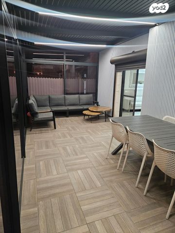 דירת גן, שטיינברג 12, שכונה ו', באר שבע