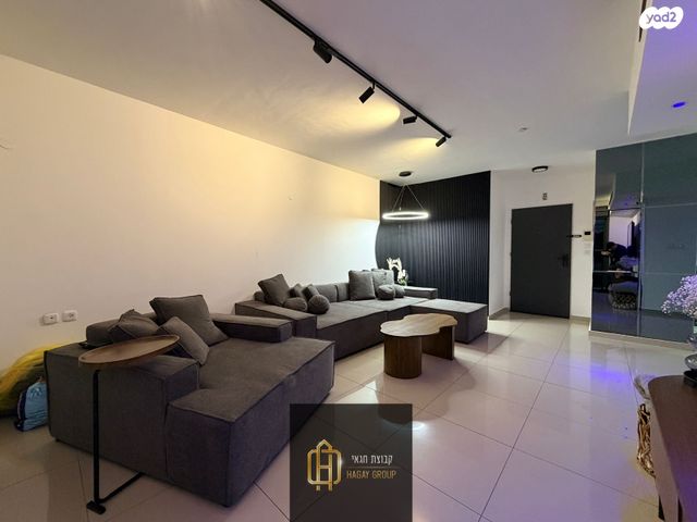 דירה, שושנה דמארי 18, קרית האמנים, מצליח, רמלה