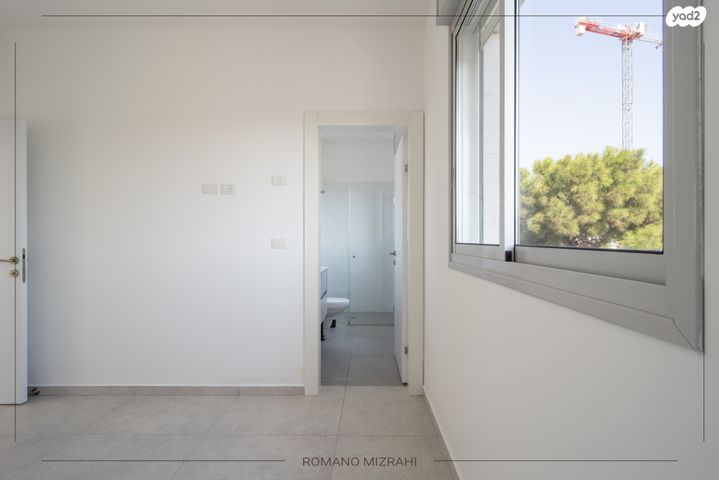 דירה, ההגנה, גבעת הרמבם, גבעתיים