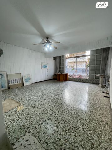 בית פרטי/ קוטג', אלחריזי, גרין ועם, חולון