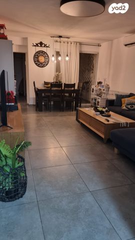 ד"ר יהושע טהון 