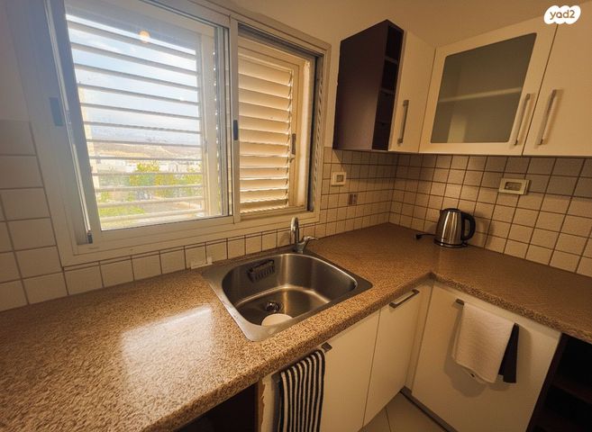 דירה, רחבעם זאבי 27, רמות הרכס, באר שבע