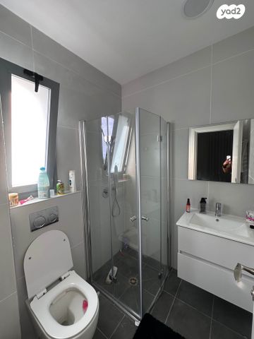 גג/ פנטהאוז, קרית שלום, תל אביב יפו