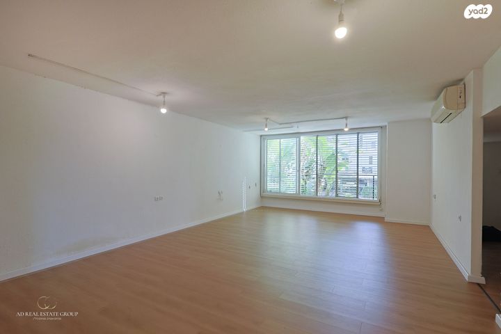 דירה, פועלי הרכבת, פועלי הרכבת, גבעתיים