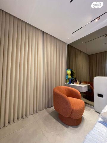 דירה, משה רינת 26, קרית רבין, חולון