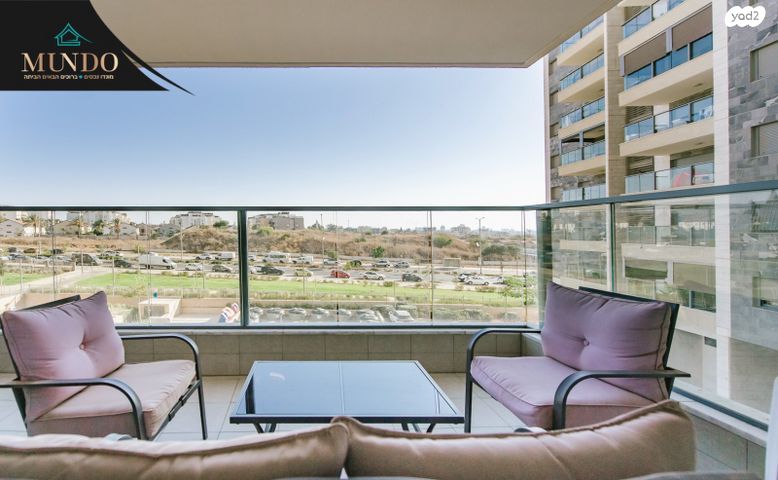 דירה, יעקב דורי, נאות שמיר, רמלה