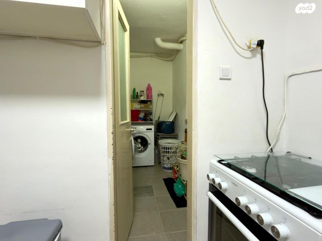 דירה, פסח חברוני, קרית היובל, ירושלים