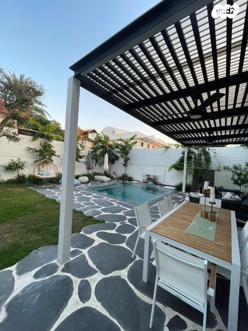 בית פרטי/ קוטג', הרצליה