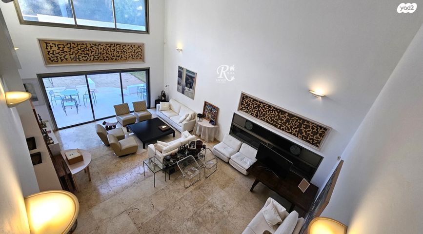 בית פרטי/ קוטג', סביון