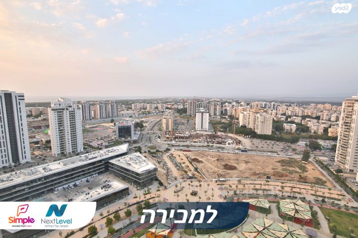 דירה, עפרה חזה, משכנות האומנים, קרית מוצקין