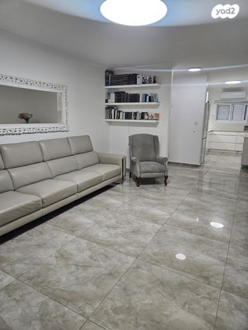 דירת גן, שטיינברג 12, שכונה ו', באר שבע