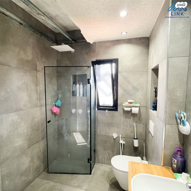 דירה, הרב זרביב 9, טירת כרמל