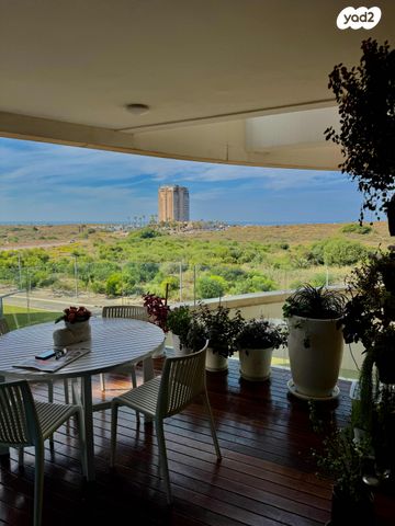 דירה, פנינה זלצמן 1, גלילות, תל אביב יפו