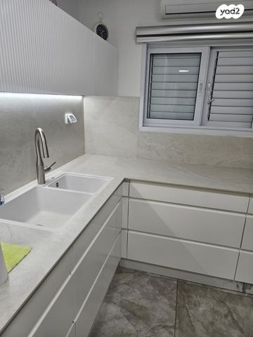 דירת גן, שטיינברג 12, שכונה ו', באר שבע