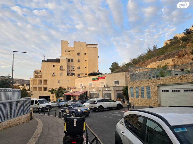 דירה, מנחם ברש 2, חומת שמואל, הר חומה, ירושלים