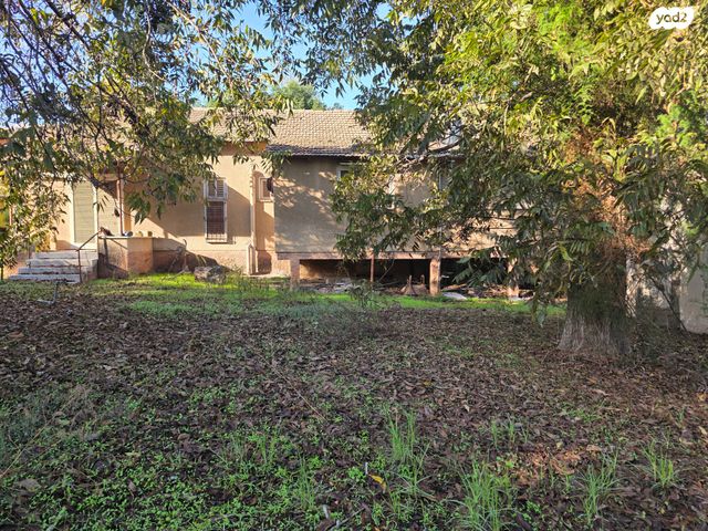 בית פרטי/ קוטג', גני אילן, קרית אונו