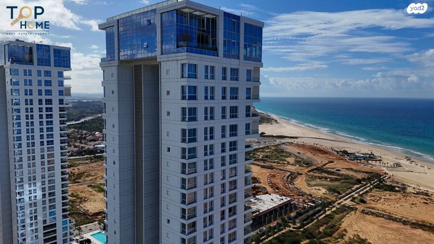 דירה, אהוד מנור, עיר ימים, נתניה