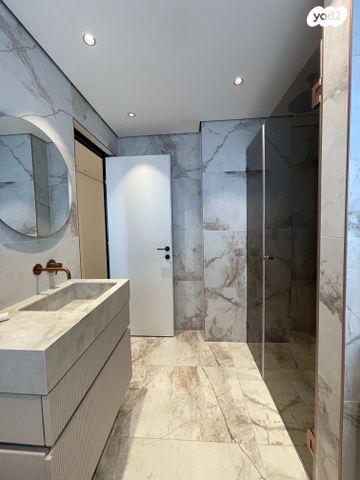 דירה, משה רינת 26, קרית רבין, חולון