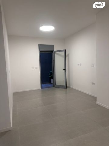 דירת גן, קרית שלום, תל אביב יפו