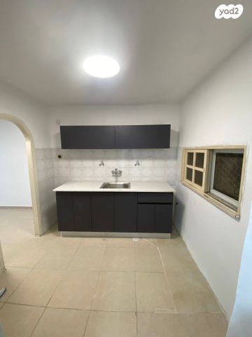 דירה, שדרות השופטים 17, הנביאים, קרית גת