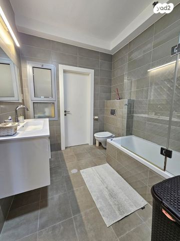 דירה, יוסף בורג 90, נווה זאב, נאות אילן, באר שבע