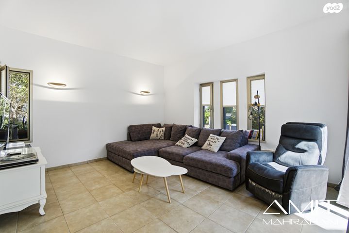 בית פרטי/ קוטג', שאר העיר, להבים