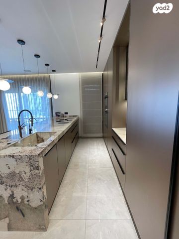 דירה, משה רינת 26, קרית רבין, חולון