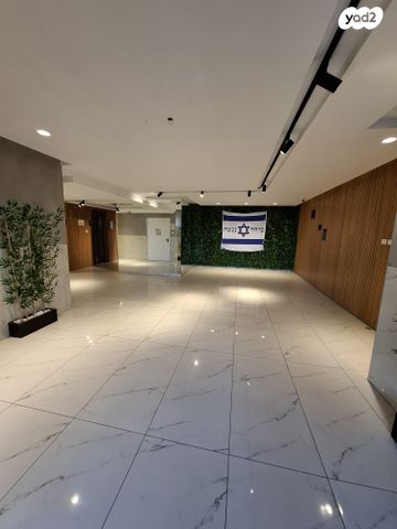 דירה, אהבת אדם, שרונה, כפר יונה