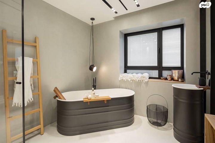 דירה, ניסים אלוני, צמרות איילון, פארק צמרת, תל אביב יפו