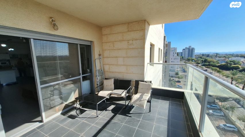 דירה, נחל פרת, אחוזת דניה, חדרה