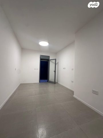 דירת גן, קרית שלום, תל אביב יפו